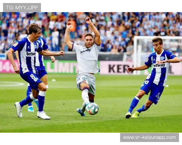 阿拉维斯主场迎皇马，加西亚高位逼抢考验皇马体能