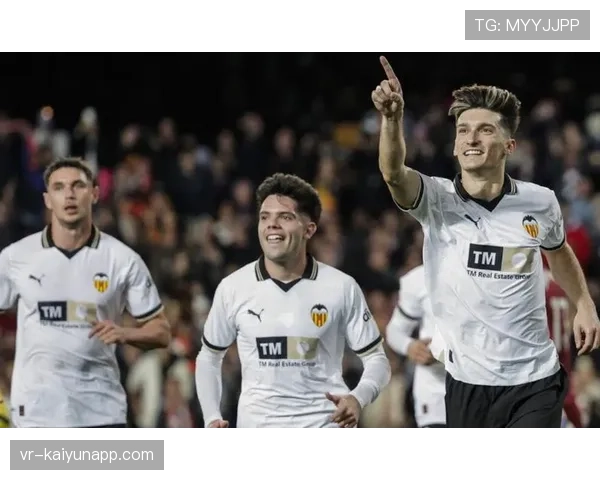 闪电战：瓦伦西亚开场27秒由佩佩卢远射破门，1-0领先毕尔巴鄂